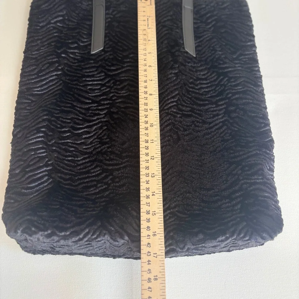 Urban Outfitters Black Textured Faux Fur Tote Bag Shoulder Bag‎ Whimsigoth